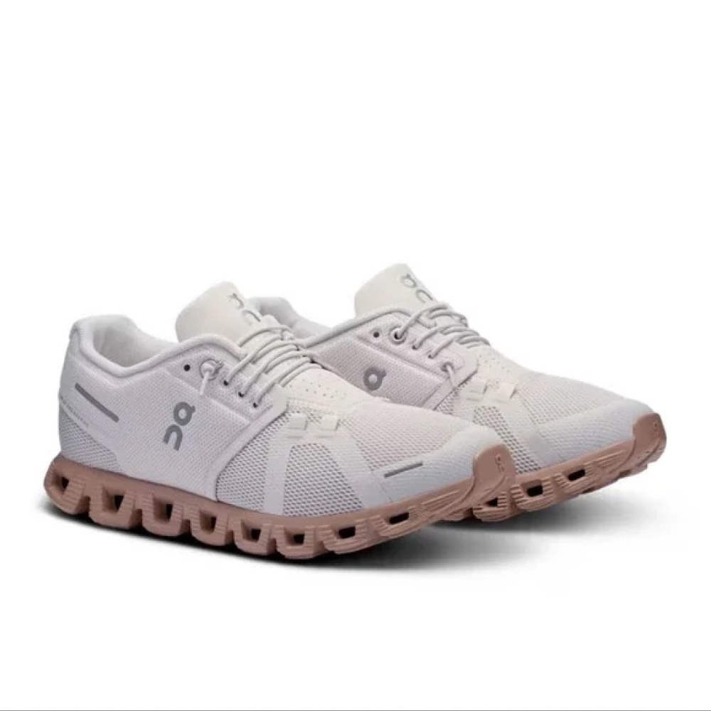 On Cloud 5 Sneakers Women's Sand Rosebrown Size 6 Running Shoes FZP403